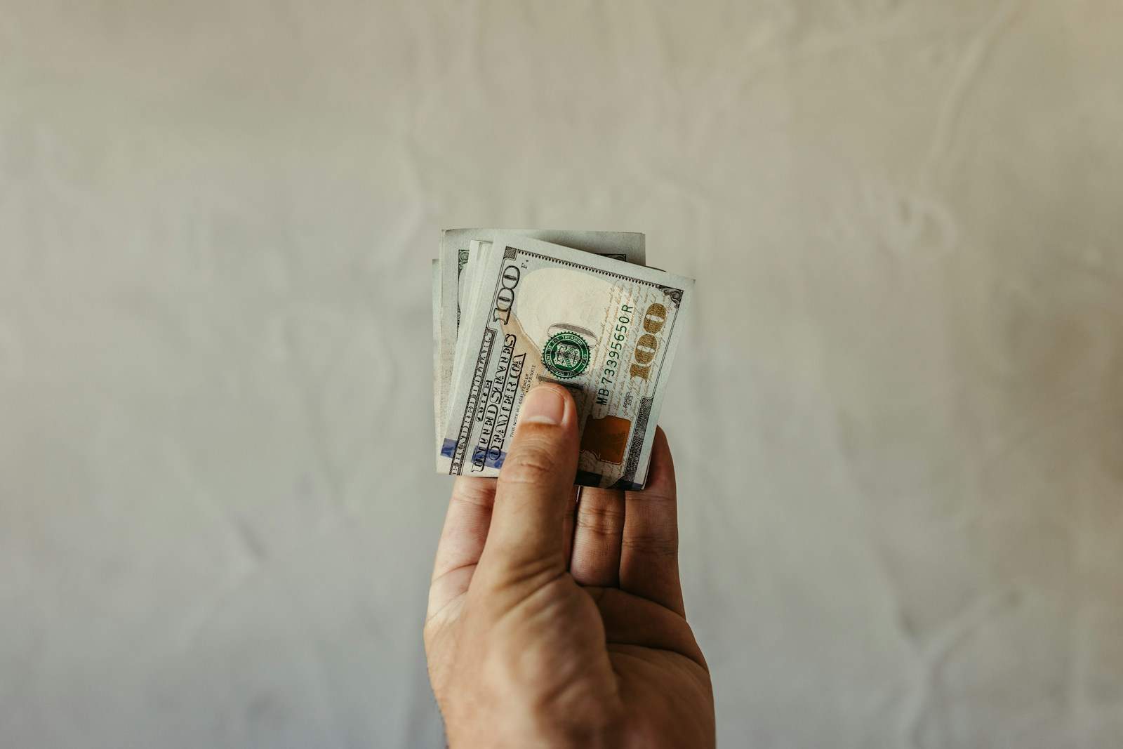 How to Use Cash-Back Apps to Save Every Month